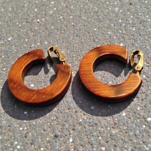 VINTAGE Chunky Faux Wood C-Hoops | Bold Earthy Minimalist Clip On Earrings